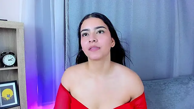 Snapshot of sweet_aura31 chatting on 6, 4, 2026 sweet aura31 online show from 6, 4, 2026