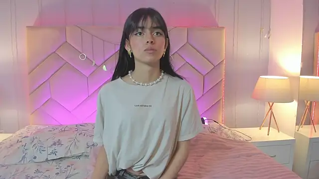 Snapshot of Eimy_Blaze chatting on 22, 4, 2026 Eimy Blaze online show from 22, 4, 2026