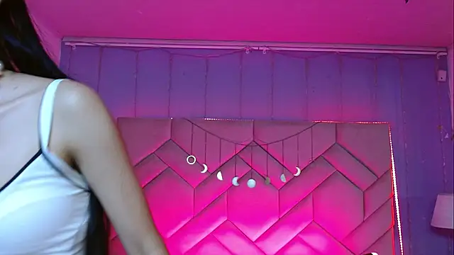 Snapshot of Eimy_Blaze chatting on 27, 4, 2026 Eimy Blaze online show from 27, 4, 2026