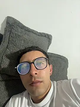 LeonBlazze online show from 6, 7, 2026