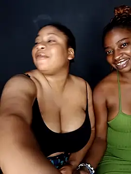 Snapshot of SexypuppyXX chatting on 29, 4, 2026 SexypuppyXX online show from 29, 4, 2026