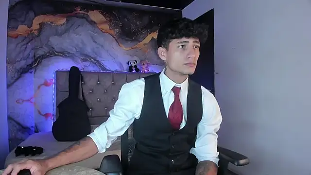Snapshot of MaxiimoRomano_ chatting on 21, 4, 2026 MaxiimoRomano online show from 21, 4, 2026
