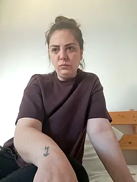 Arya Malone online show from 18, 5, 2026