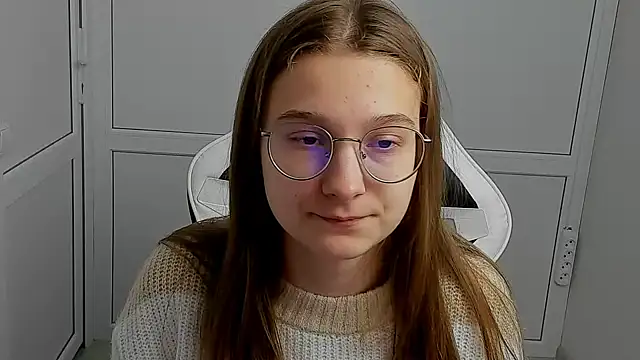 Snapshot of Mia_kristal chatting on 1, 4, 2026 Mia kristal online show from 1, 4, 2026