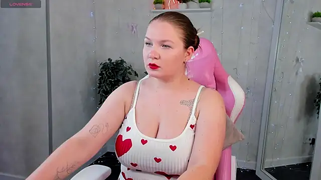Virginia Robinson online show from 13, 4, 2026