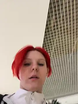 NinaParri online show from 20, 5, 2026