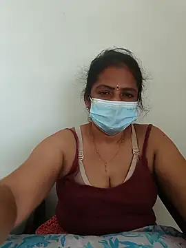 Snapshot of tamil_manjalmaami chatting on 8, 7, 2026 tamil manjalmaami online show from 8, 7, 2026