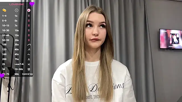 Snapshot of MelissaEvenns chatting on 23, 4, 2026 MelissaEvenns online show from 23, 4, 2026
