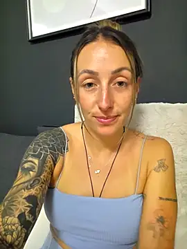 NicoleKaiser online show from 26, 4, 2026