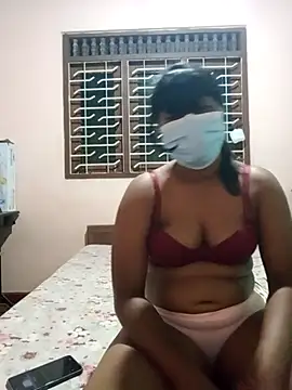 Snapshot of honeyi_babe chatting on 28, 3, 2026 honeyi babe online show from 28, 3, 2026