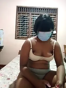 Snapshot of honeyi_babe chatting on 30, 3, 2026 honeyi babe online show from 30, 3, 2026