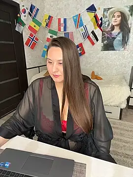 AgathaMyers online show from 27, 6, 2026