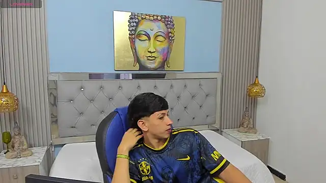 Snapshot of AdrianFranko chatting on 28, 3, 2026 AdrianFranko online show from 28, 3, 2026