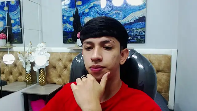 Snapshot of AdrianFranko chatting on 4, 4, 2026 AdrianFranko online show from 4, 4, 2026