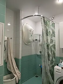 Snapshot of charmingggirl chatting on 9, 4, 2026 charmingggirl online show from 9, 4, 2026