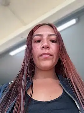 Snapshot of Queen_Scatlett chatting on 11, 4, 2026 Queen Scatlett online show from 11, 4, 2026