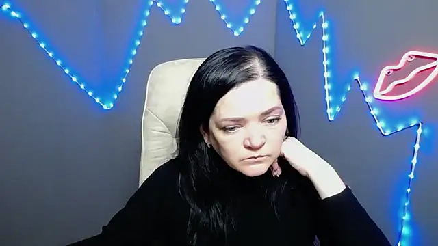 Snapshot of LauraFinn chatting on 21, 3, 2026 LauraFinn online show from 21, 3, 2026