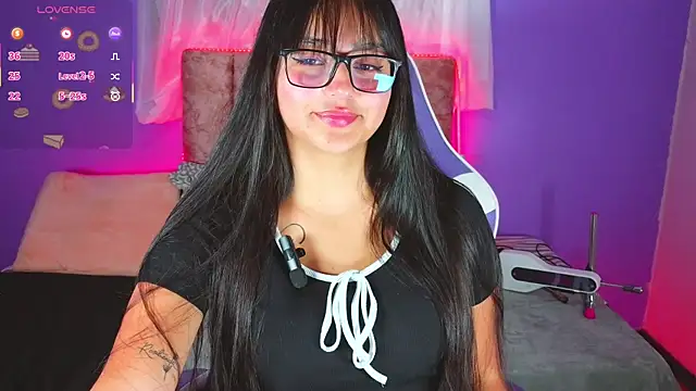 Snapshot of 1_Scarllet_ chatting on 28, 4, 2026 1 Scarllet online show from 28, 4, 2026