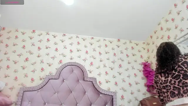 Snapshot of crystal_watson0 chatting on 30, 7, 2026 crystal watson0 online show from 30, 7, 2026
