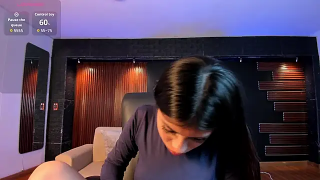 Snapshot of mily_Lopez chatting on 5, 8, 2026 mily Lopez online show from 5, 8, 2026