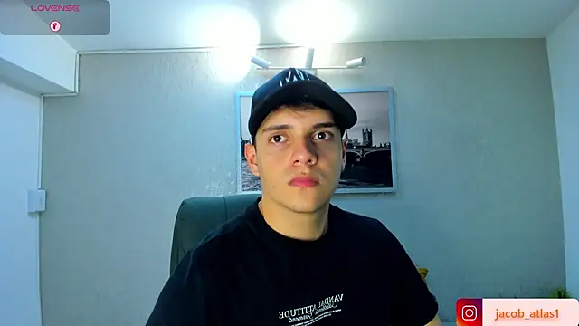 Snapshot of ian_jacob chatting on 21, 4, 2026 ian jacob online show from 21, 4, 2026