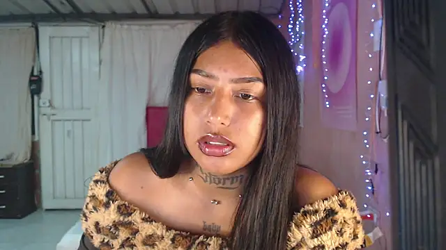 Snapshot of nanasweet01 chatting on 8, 5, 2026 nanasweet01 online show from 8, 5, 2026