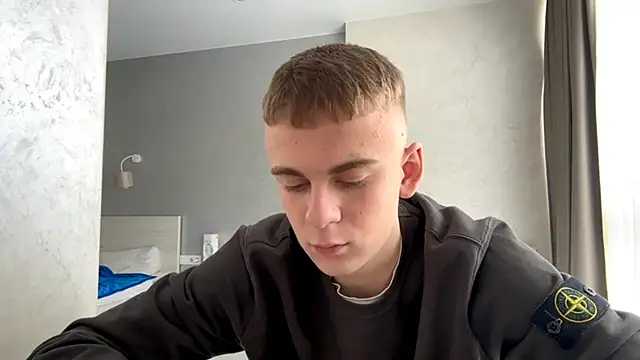 Snapshot of SoloFury chatting on 30, 4, 2026 SoloFury online show from 30, 4, 2026
