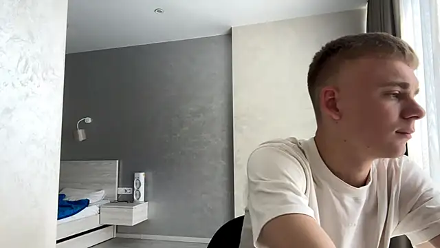 Snapshot of SoloFury chatting on 3, 5, 2026 SoloFury online show from 3, 5, 2026