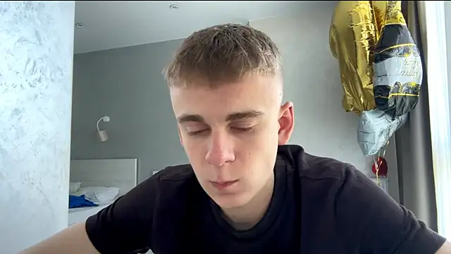 Snapshot of SoloFury chatting on 21, 6, 2026 SoloFury online show from 21, 6, 2026