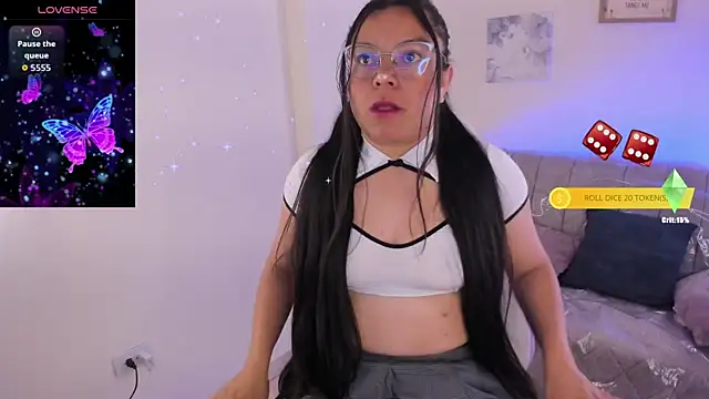 Snapshot of afrodita_rouss1 chatting on 26, 3, 2026 afrodita rouss1 online show from 26, 3, 2026