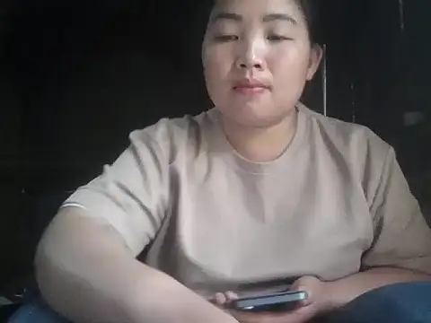 Snapshot of Huemy098 chatting on 27, 4, 2026 Huemy098 online show from 27, 4, 2026