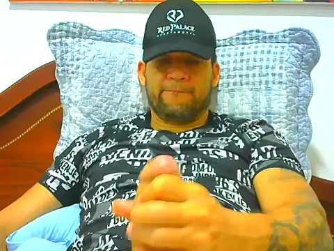Snapshot of altenori chatting on 10, 4, 2026 altenori online show from 10, 4, 2026