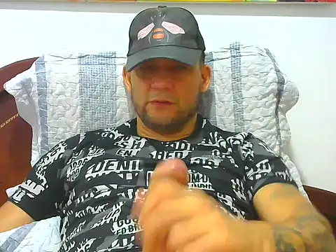 Snapshot of altenori chatting on 22, 4, 2026 altenori online show from 22, 4, 2026