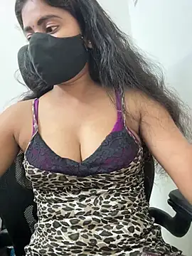 Snapshot of sexy-riyaa43 chatting on 1, 4, 2026 sexy-riyaa43 online show from 1, 4, 2026