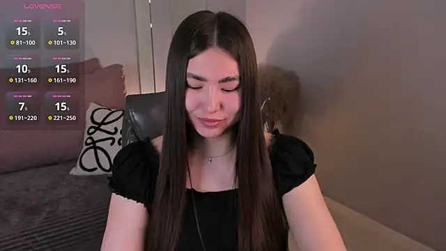 Snapshot of IceIcebabe_ chatting on 9, 4, 2026 IceIcebabe online show from 9, 4, 2026