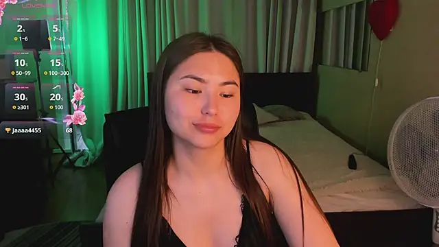 IceIcebabe  online show from 14, 6, 2026