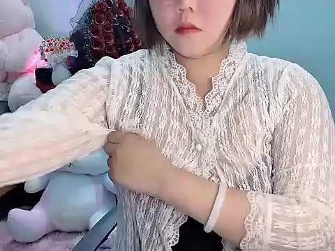 Snapshot of Nhanlu009 chatting on 10, 4, 2026 Nhanlu009 online show from 10, 4, 2026