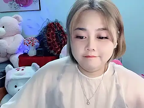 Snapshot of Nhanlu009 chatting on 22, 4, 2026 Nhanlu009 online show from 22, 4, 2026