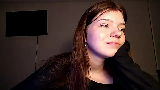 Snapshot of Helgawithyou chatting on 18, 4, 2026 Helgawithyou online show from 18, 4, 2026