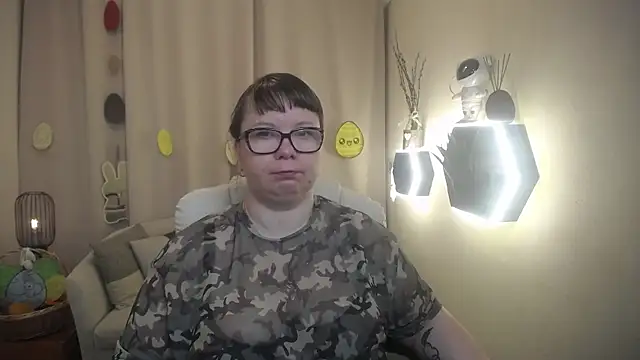 Snapshot of BonnnyBoobsy chatting on 4, 4, 2026 BonnnyBoobsy online show from 4, 4, 2026