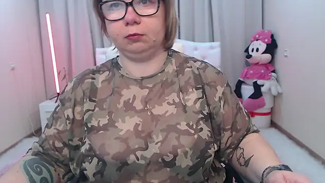 Snapshot of BonnnyBoobsy chatting on 1, 5, 2026 BonnnyBoobsy online show from 1, 5, 2026