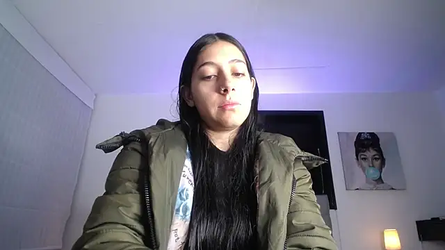Snapshot of Melannyy_V chatting on 29, 4, 2026 Melannyy V online show from 29, 4, 2026