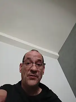 Snapshot of fairlight38 chatting on 5, 5, 2026 fairlight38 online show from 5, 5, 2026