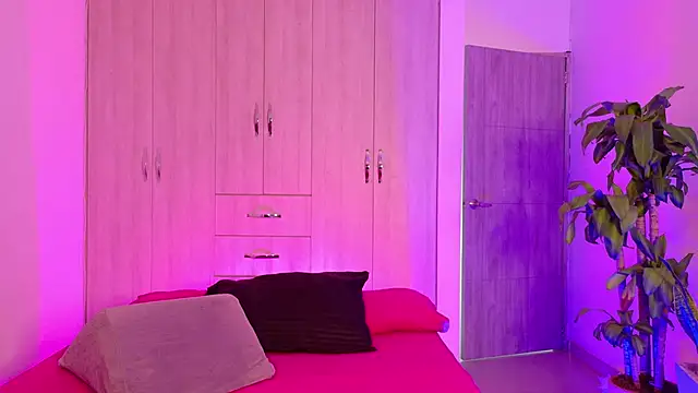 isabellahofmann online show from 14, 4, 2026