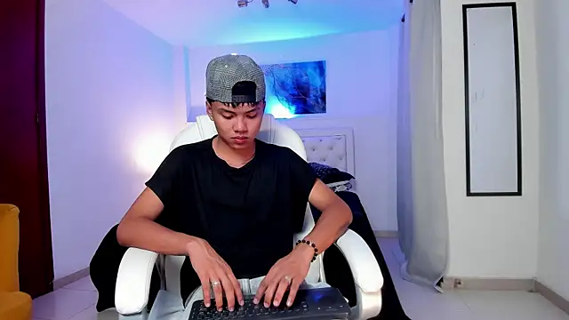 Snapshot of thiagosterling chatting on 7, 5, 2026 thiagosterling online show from 7, 5, 2026