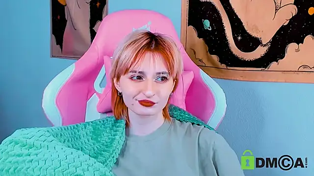 Kira  Cutie online show from 12, 5, 2026