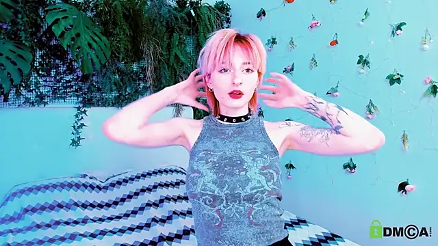 Kira  Cutie online show from 14, 5, 2026