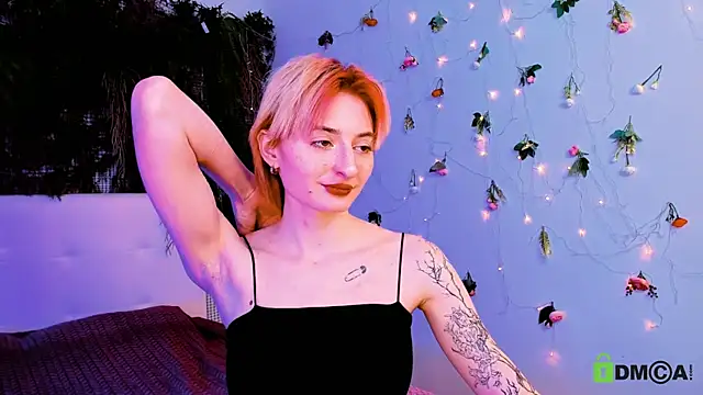 Kira  Cutie online show from 16, 5, 2026