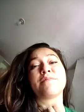 Snapshot of SabrinaVantress chatting on 8, 4, 2026 SabrinaVantress online show from 8, 4, 2026