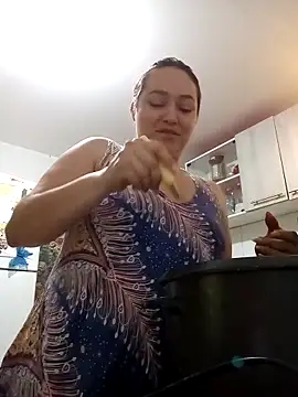 Snapshot of SabrinaVantress chatting on 23, 4, 2026 SabrinaVantress online show from 23, 4, 2026